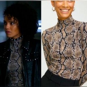 Aritzia Babaton Larry Turtleneck Snake Print